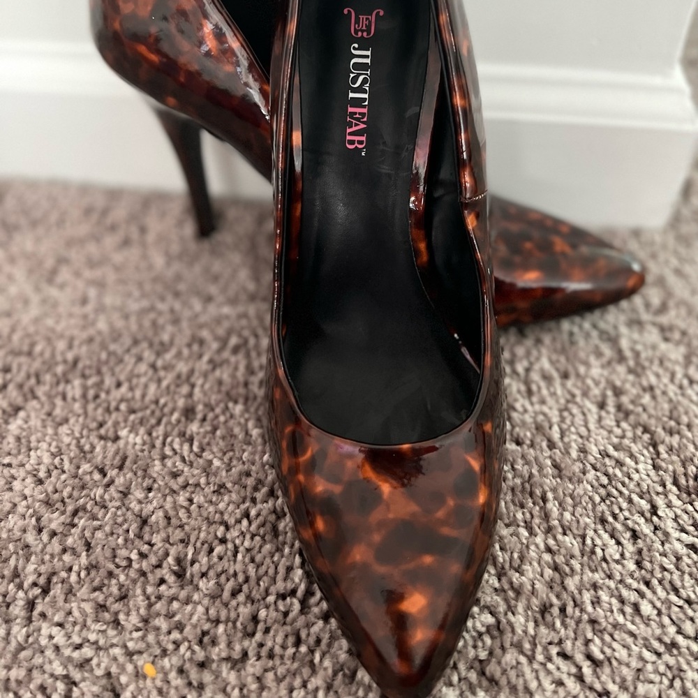 Just Fab brown heel